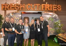 The team of EarthFresh is exhibiting at Fresh Summit for the first time. They gave away beer and wine, which attracted lots of visitors to the booth.